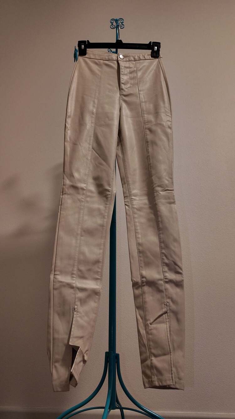 Forever 21 Faux Leather High-Rise Slit-Hem Pants Size XS